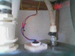 User installed PVC sensor rod.